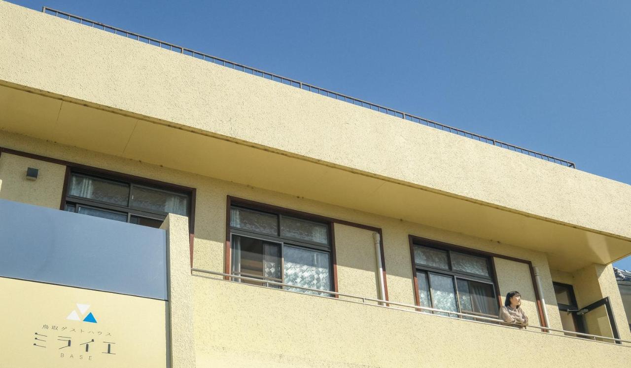 Tottori Guest House Miraie Base Buitenkant foto